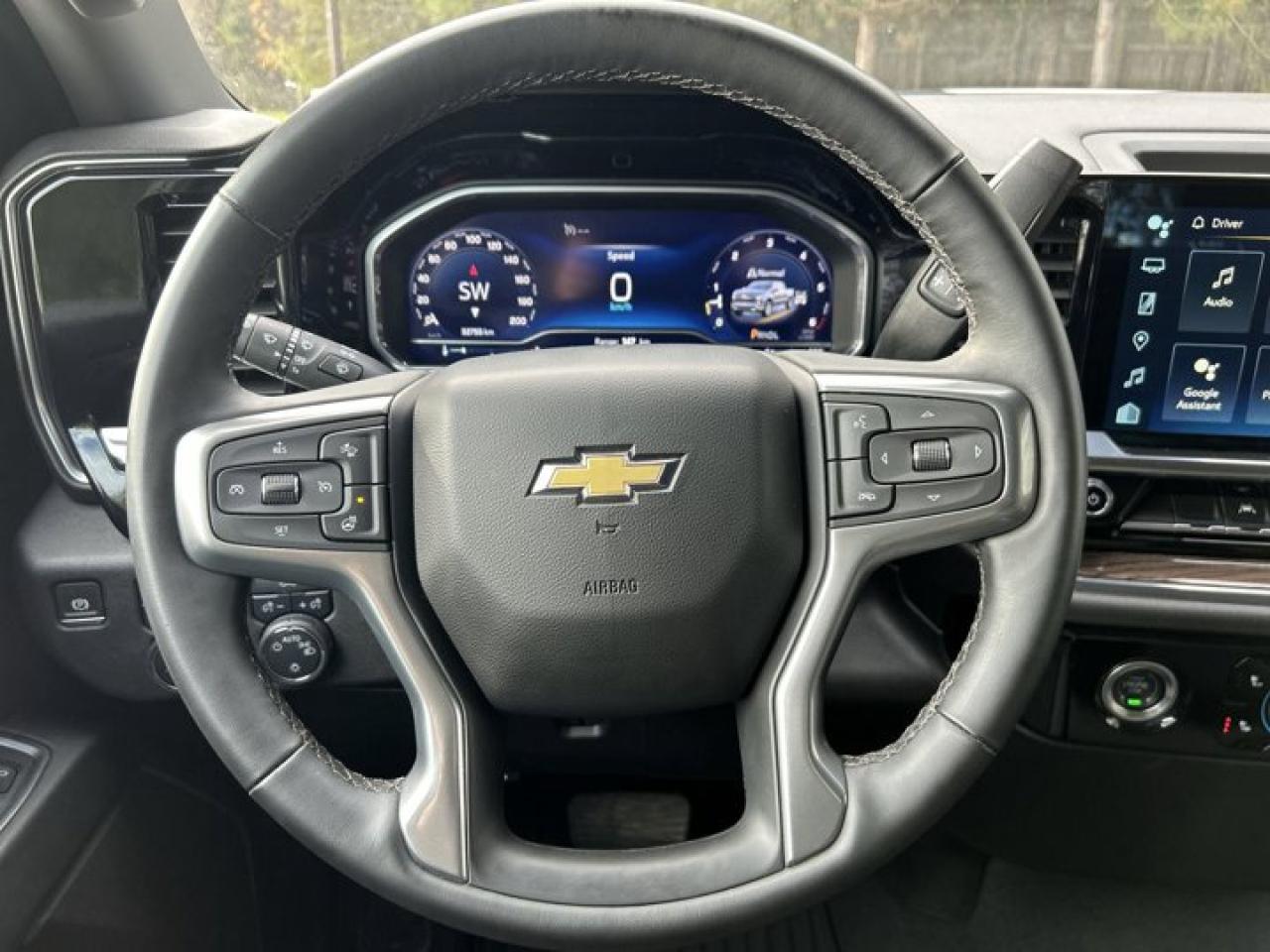 2024 Chevrolet Silverado 1500 LT Crew | Remote Start | Heated Seats | Heated Steering Wheel Photo