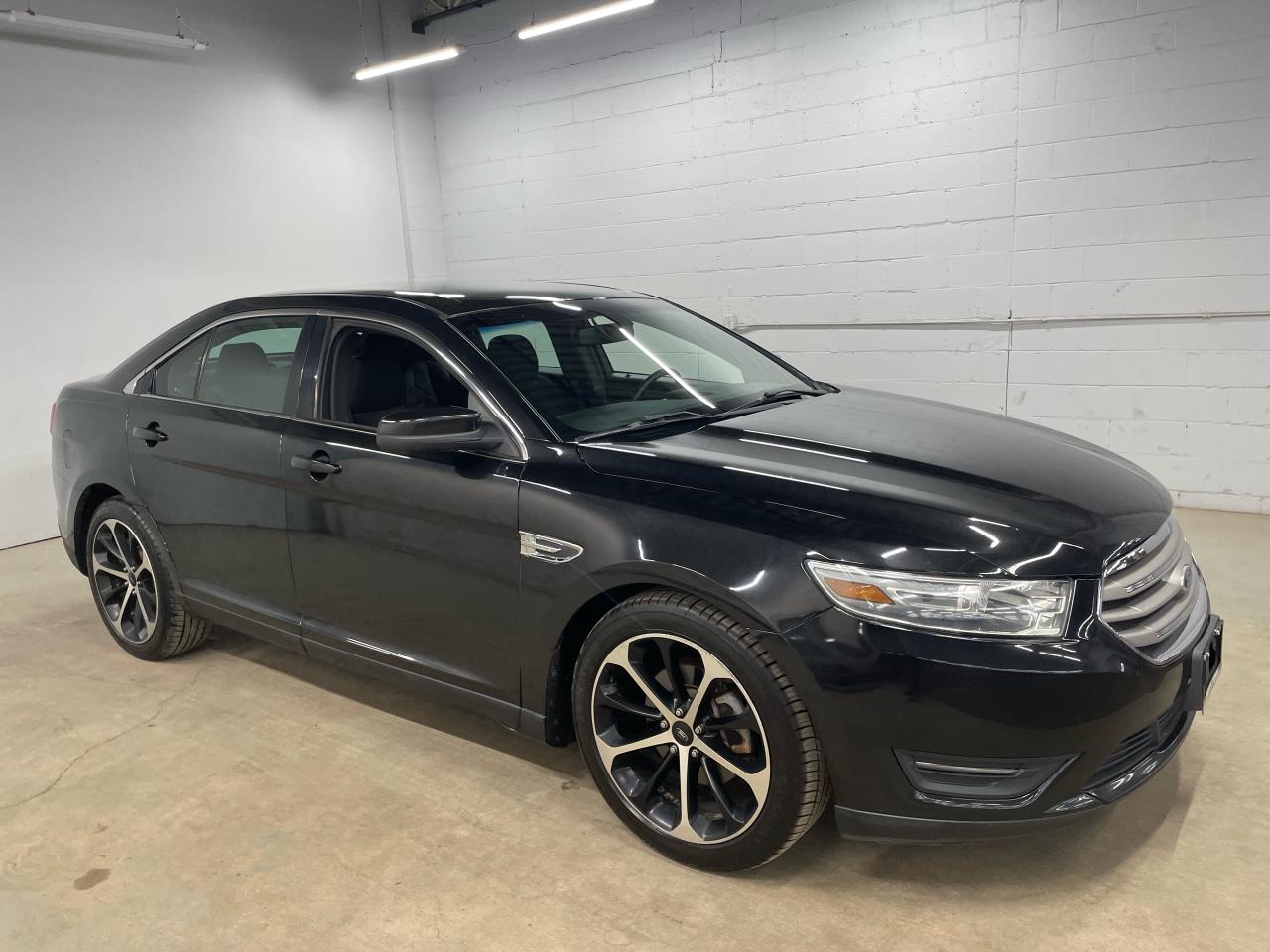 Used 2014 Ford Taurus 4dr Sdn SEL AWD for sale in Guelph, ON
