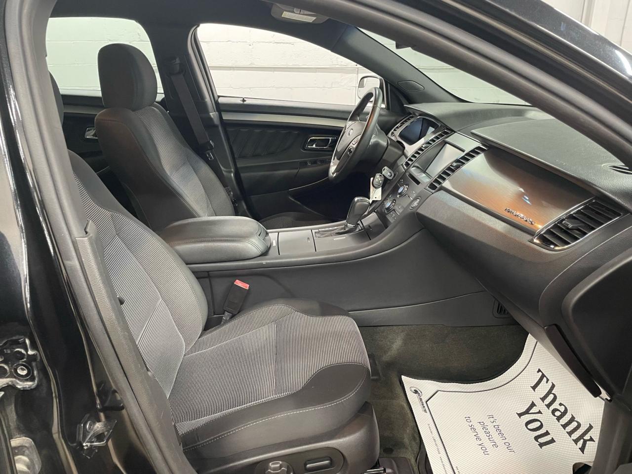 2014 Ford Taurus 4dr Sdn SEL AWD