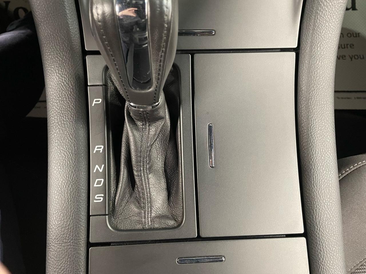 2014 Ford Taurus 4dr Sdn SEL AWD