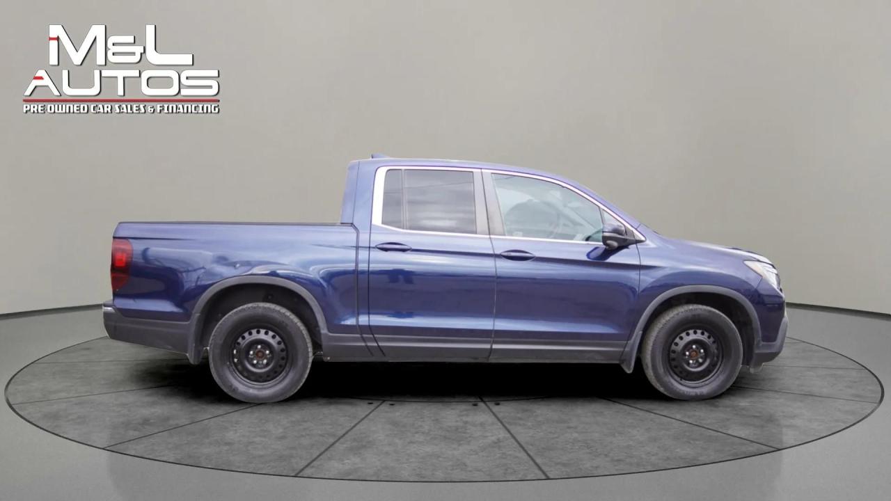 2019 Honda Ridgeline EX-L AWD Photo3