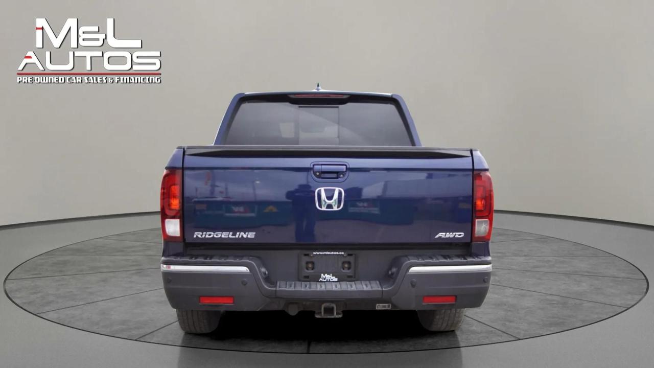 2019 Honda Ridgeline EX-L AWD - Photo #6