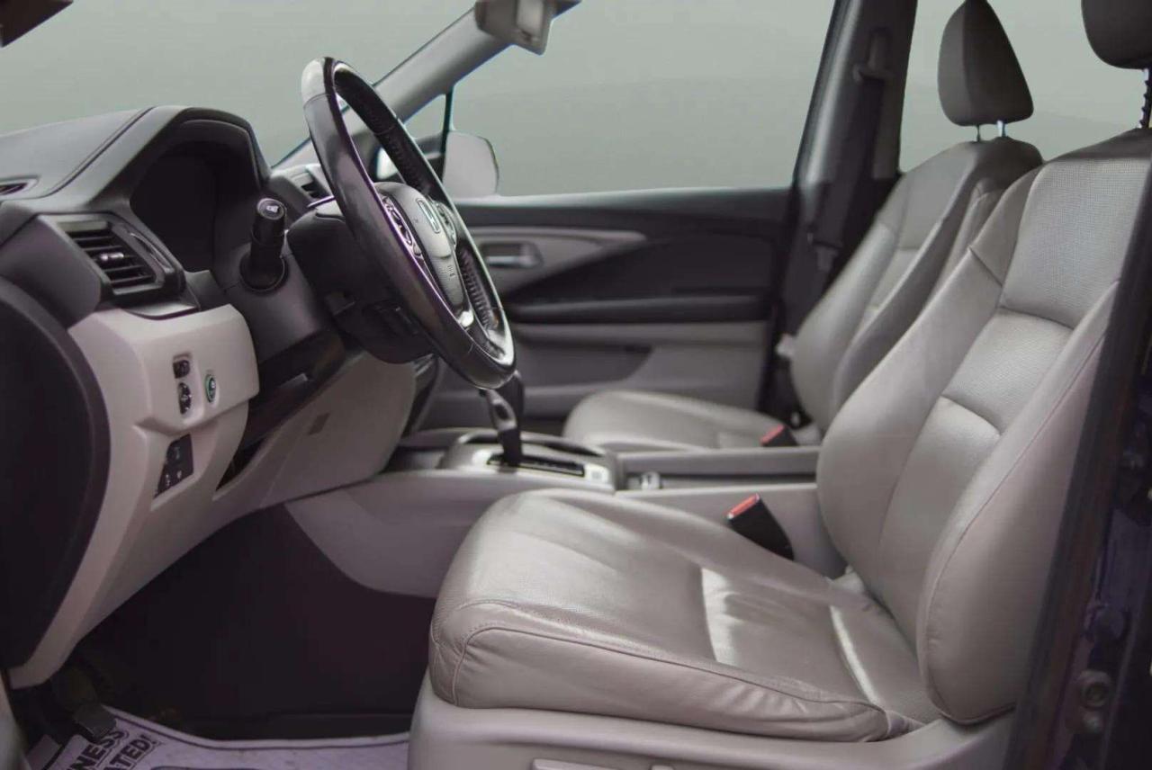 2019 Honda Ridgeline EX-L AWD - Photo #10