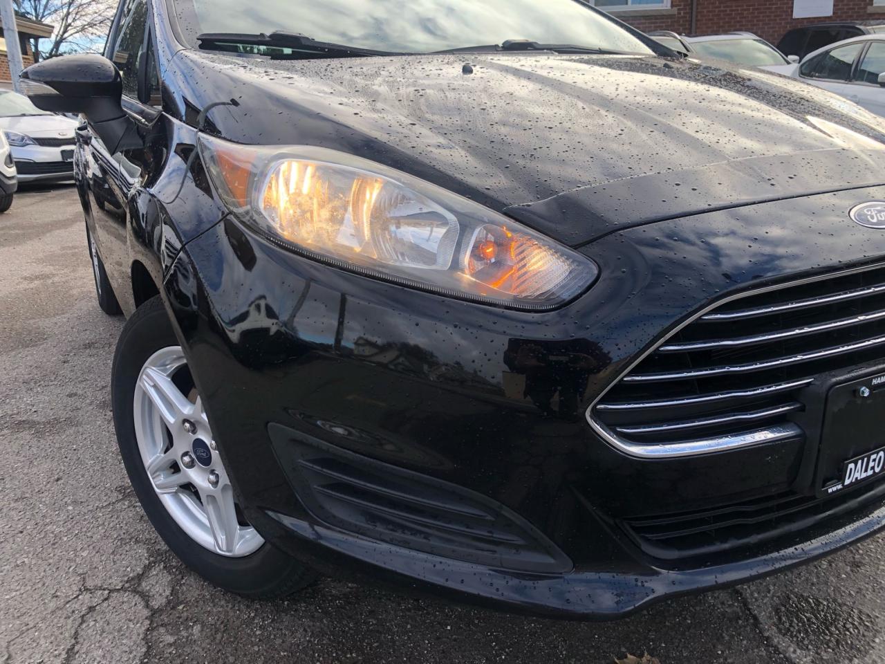 2017 Ford Fiesta SE / H.SEATS / PHONE CONNECTION