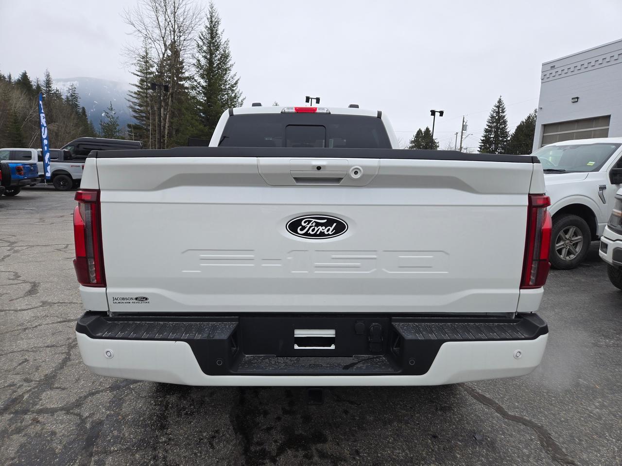 2026 Ford F-150 Lariat Photo3