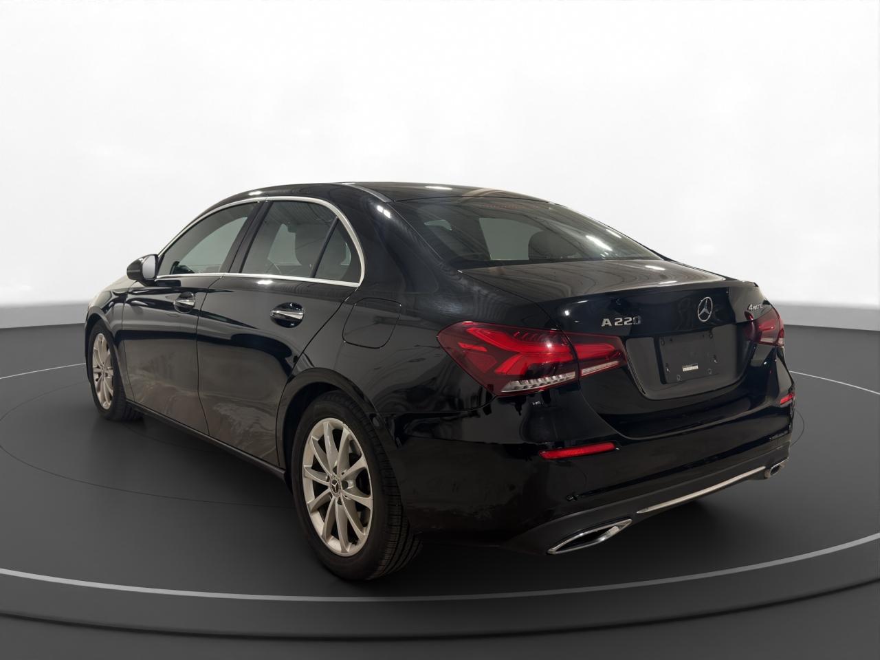 2022 Mercedes-Benz A220 A 220 - Photo #5