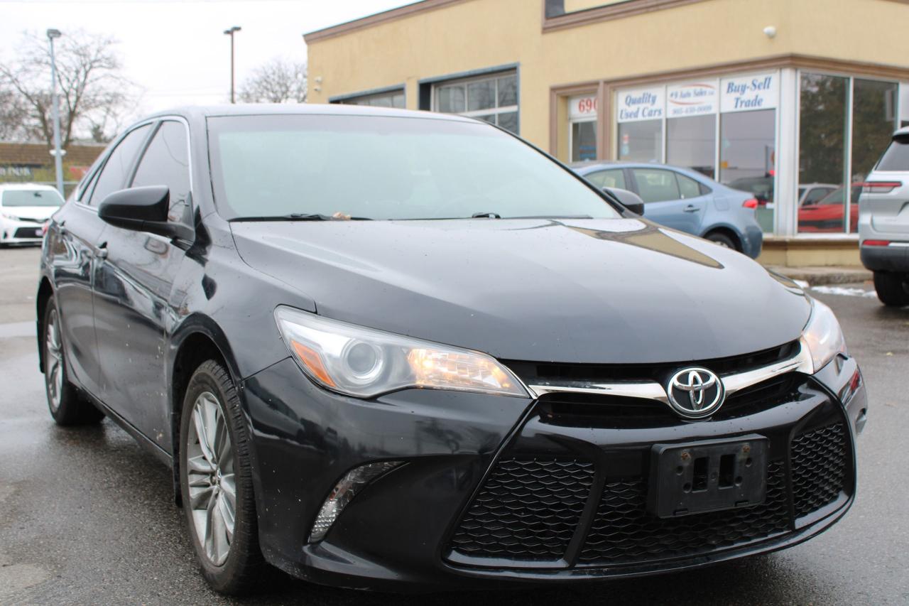 Used 2017 Toyota Camry SE for sale in Brampton, ON