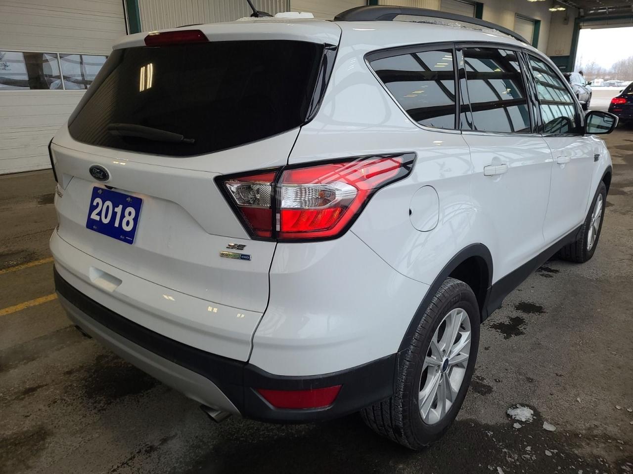 2018 Ford Escape SE Photo