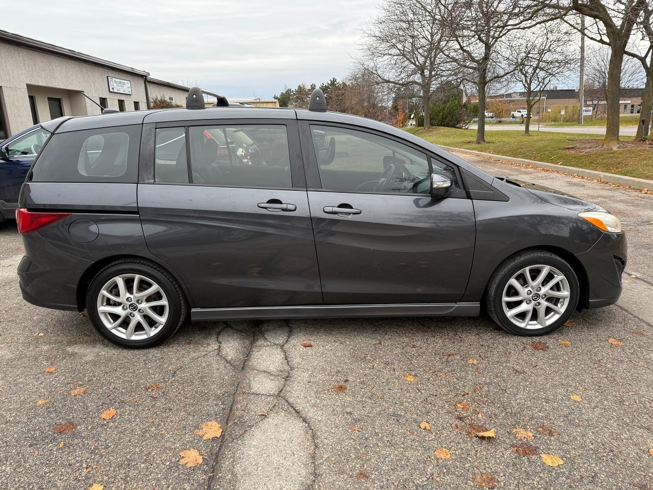 2014 Mazda MAZDA5 GT,LEATHER,NO ACCIDENTS,6 PASS,CERTIFIED! Photo3