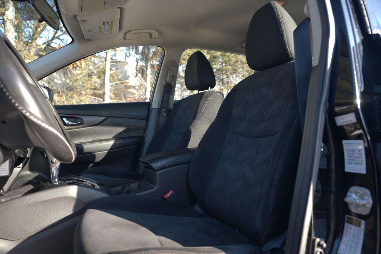 2015 Nissan Rogue S 2WD - Photo #14