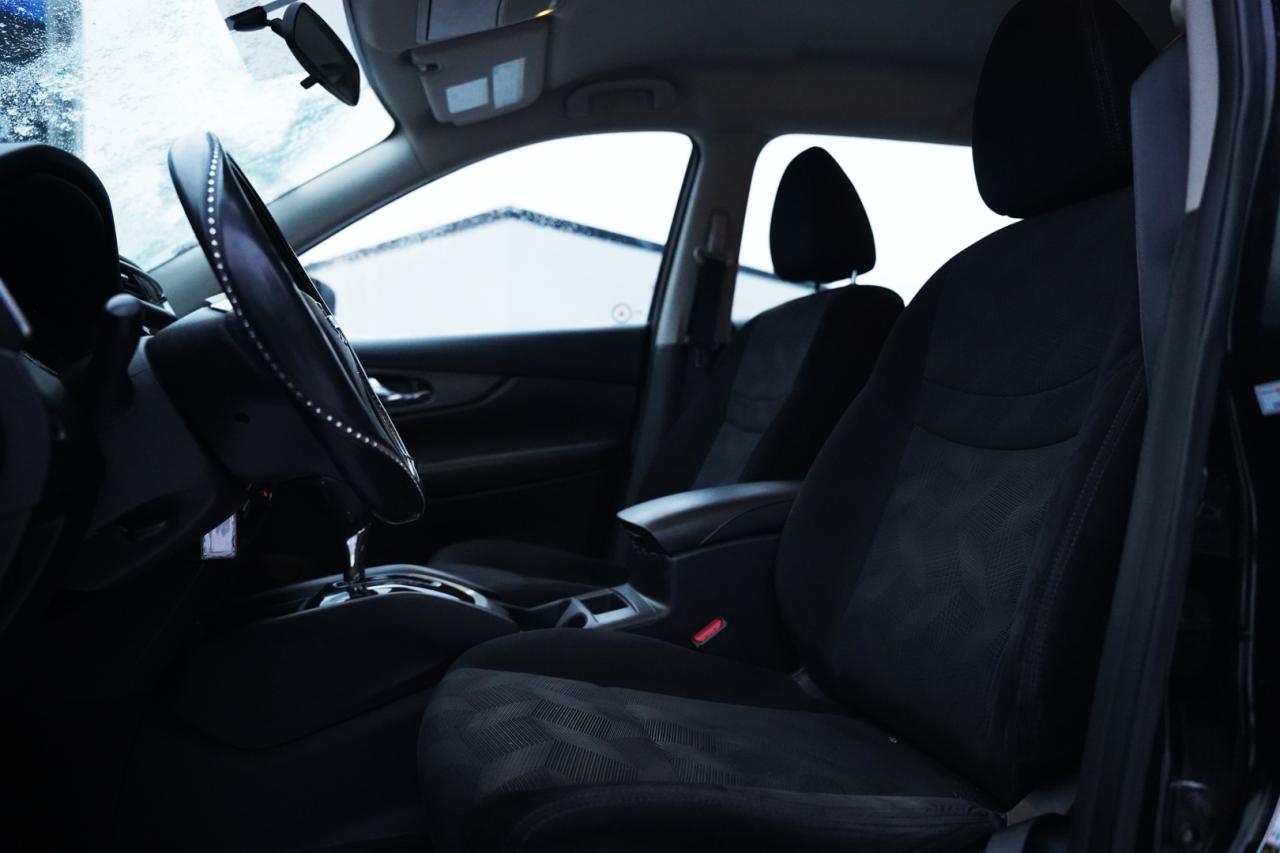 2015 Nissan Rogue S 2WD Photo