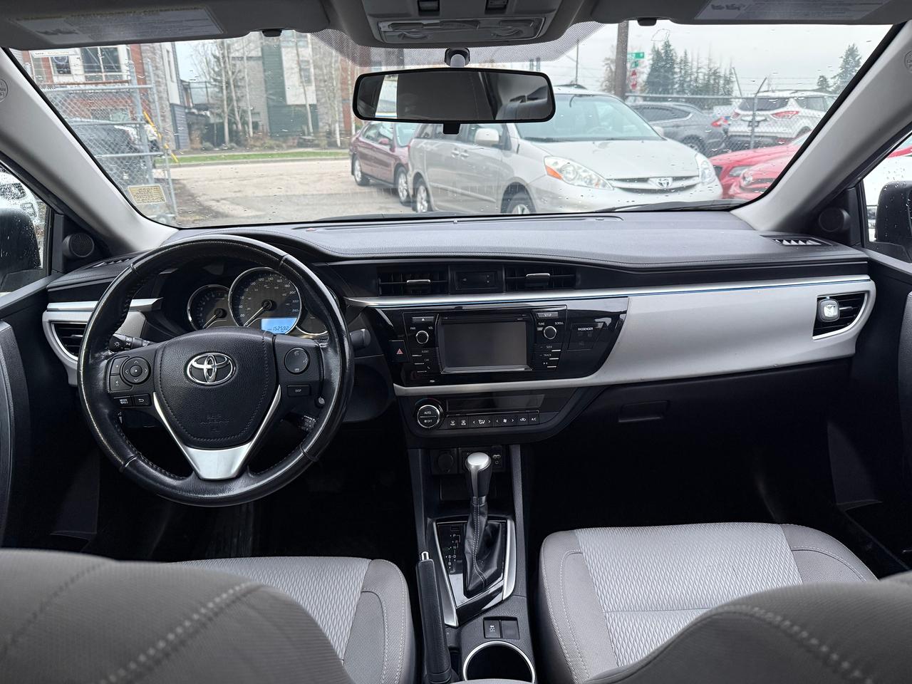 2016 Toyota Corolla FINANCING AVAILABLE Photo10
