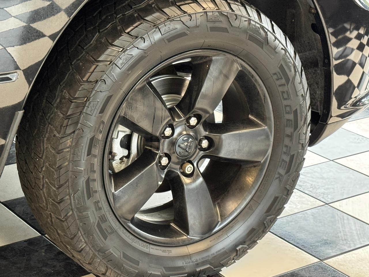 2016 RAM 1500 ST 5.7L V8 HEMI+New Tires+Brakes+Camera+Bluetooth Photo