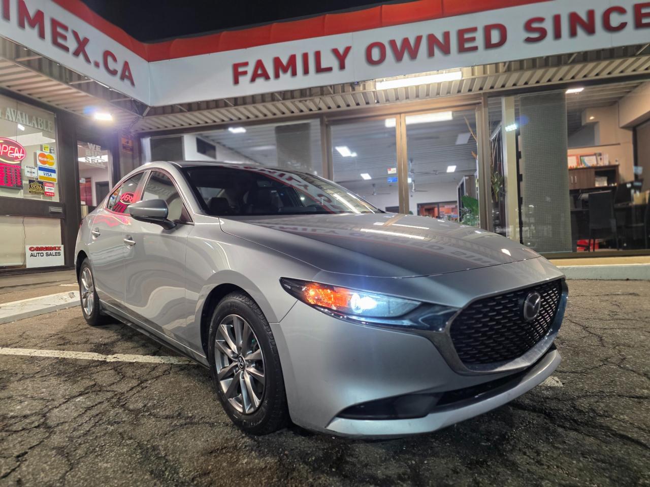 2019 Mazda MAZDA3 GS AWD | Leather | Sunroof | Navi | i-Activ | BSM Photo