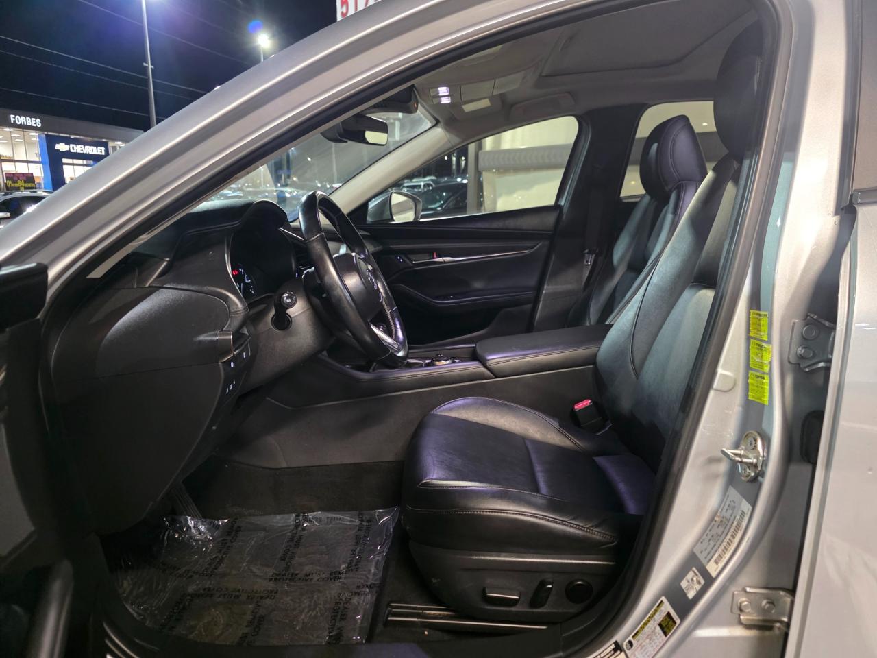 2019 Mazda MAZDA3 GS AWD | Leather | Sunroof | Navi | i-Activ | BSM Photo