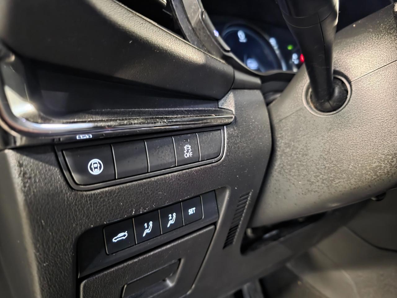 2019 Mazda MAZDA3 GS AWD | Leather | Sunroof | Navi | i-Activ | BSM Photo