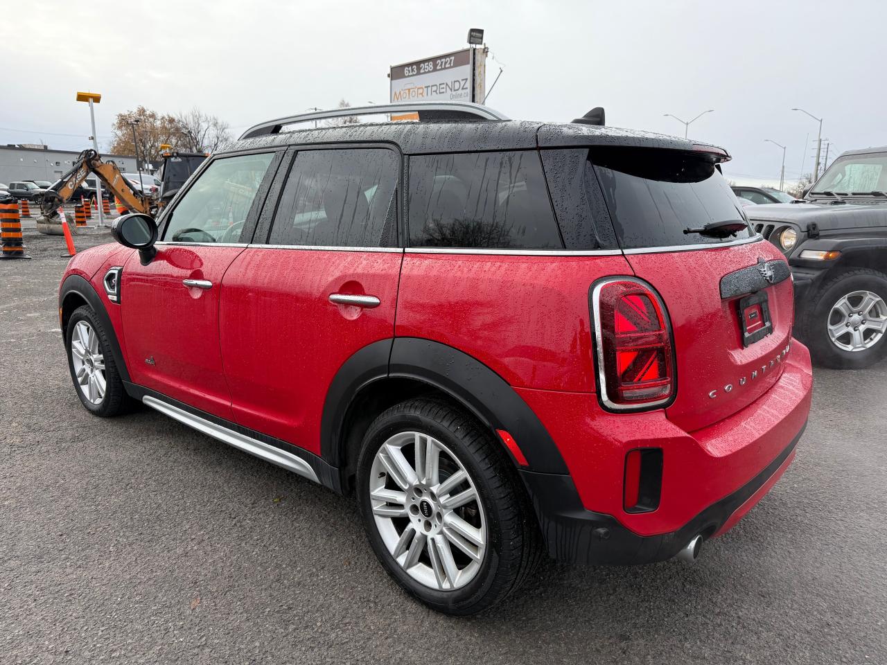 2024 MINI Cooper Countryman Cooper S NAV! Sunroof! Leather! Photo2
