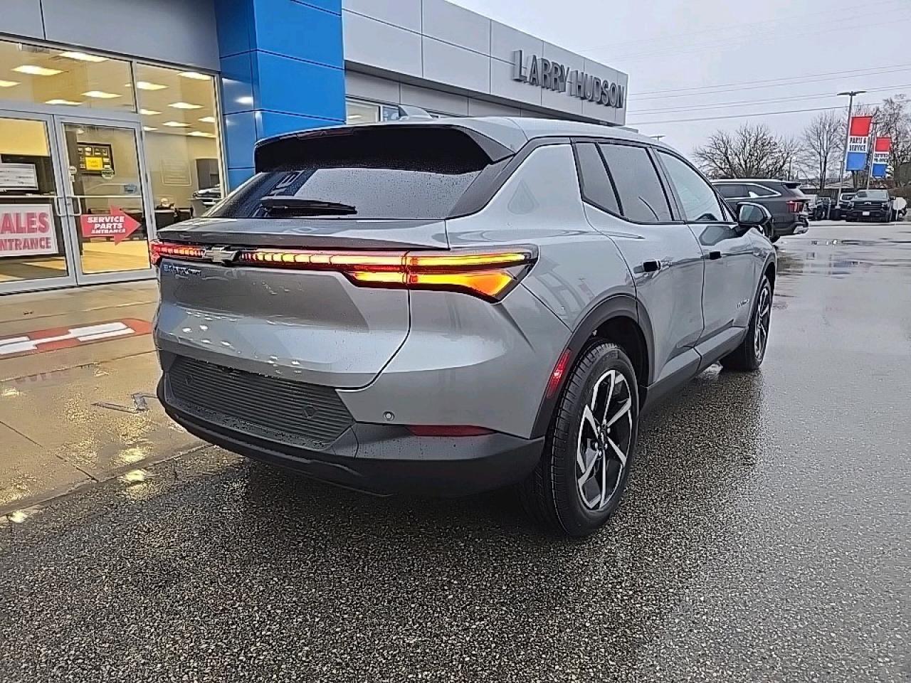 2026 Chevrolet Equinox EV LT Photo