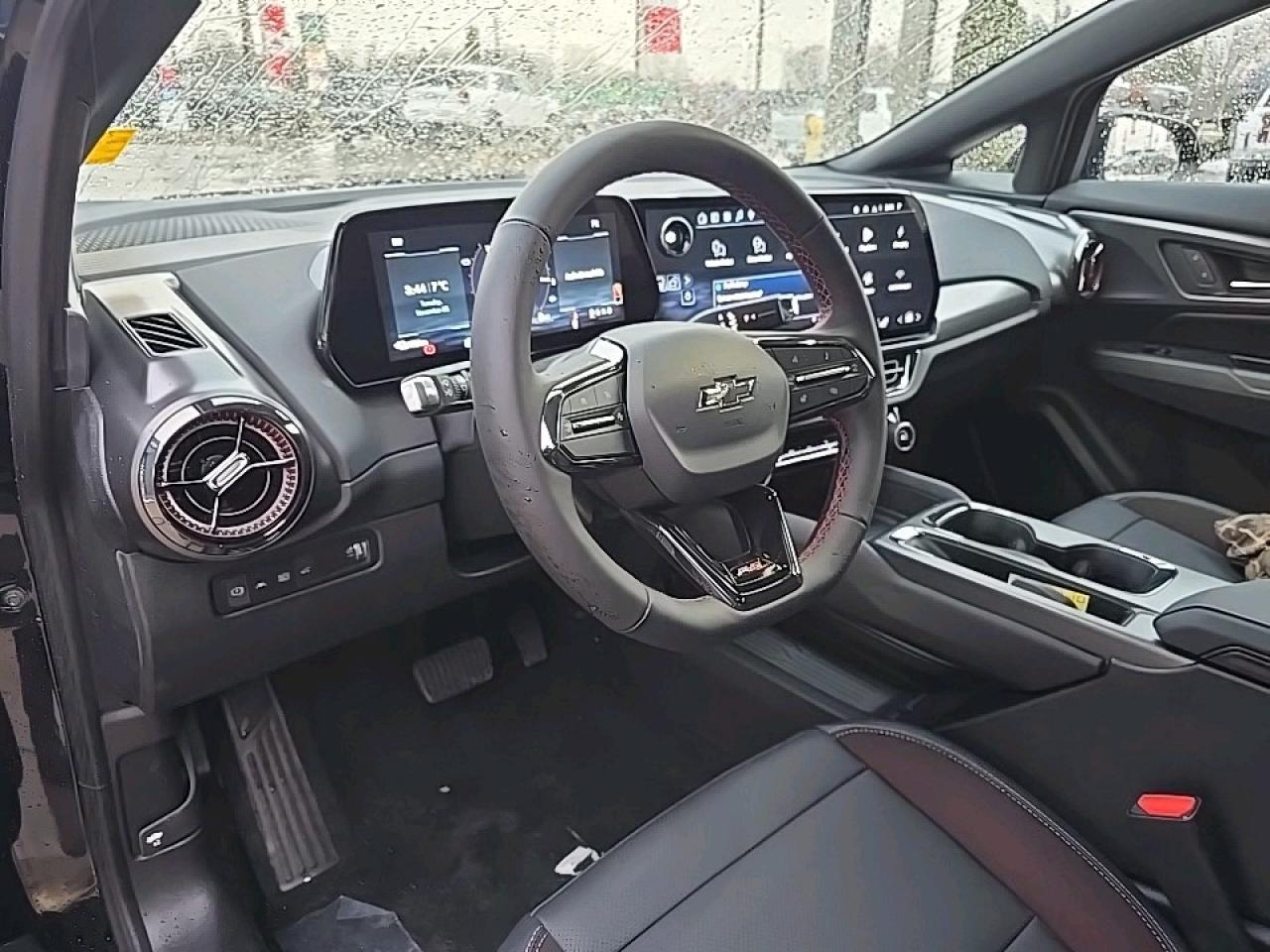 2026 Chevrolet Equinox EV RS Photo3