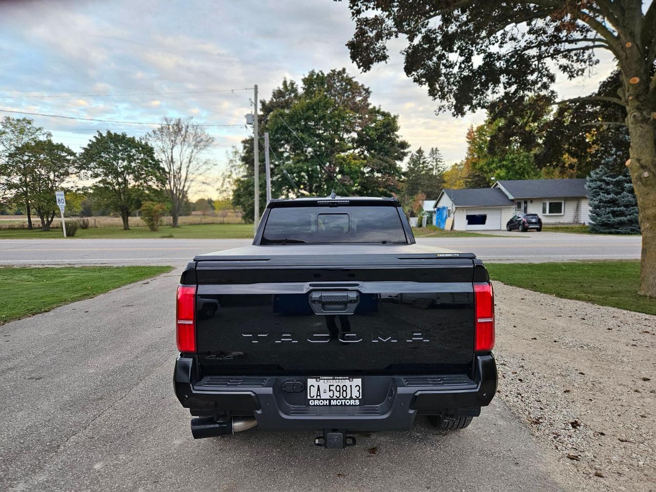 2024 Toyota Tacoma 4x4 Double Cab Auto TRD SPORT  PREMIUM - Photo #5