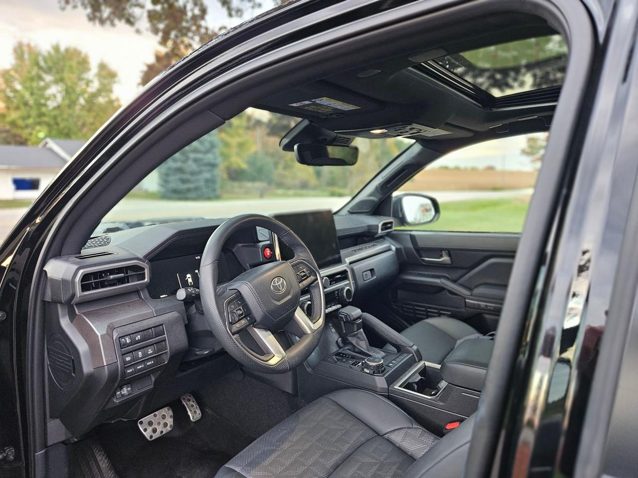 2024 Toyota Tacoma 4x4 Double Cab Auto TRD SPORT  PREMIUM - Photo #9