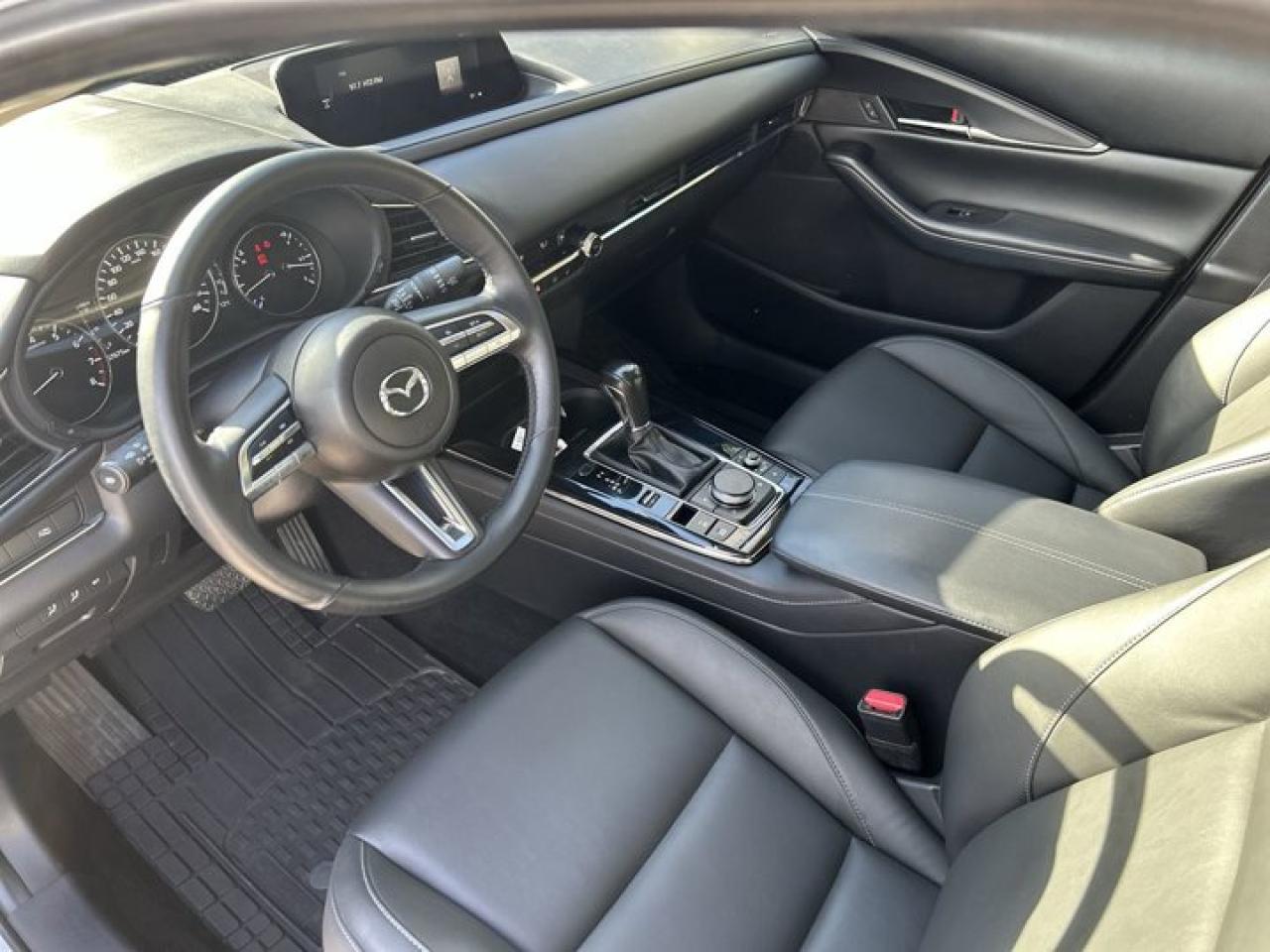 2022 Mazda CX-30 GS AWD | Sunroof | Leather Seats | Heated Seats Photo