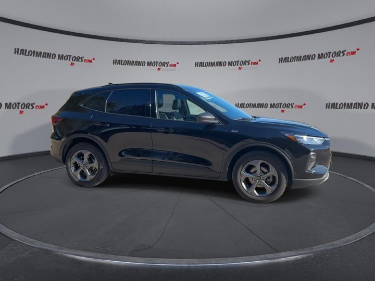 2025 Ford Escape ST-Line AWD | Remote Start | Leather Seats | Heated Seats Photo