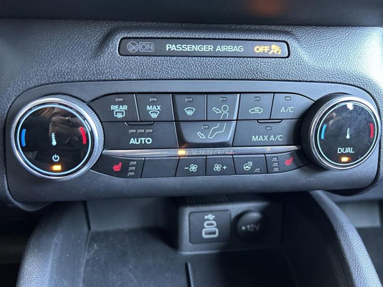 2025 Ford Escape ST-Line AWD | No accidents | Leather Seats Photo