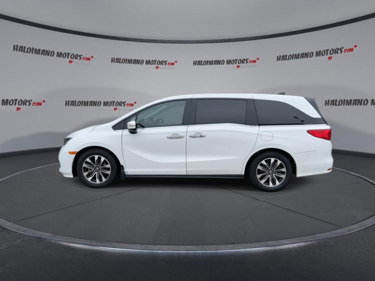 2023 Honda Odyssey EX-L | Remote Start | Heated Seats | Leather Seats Photo