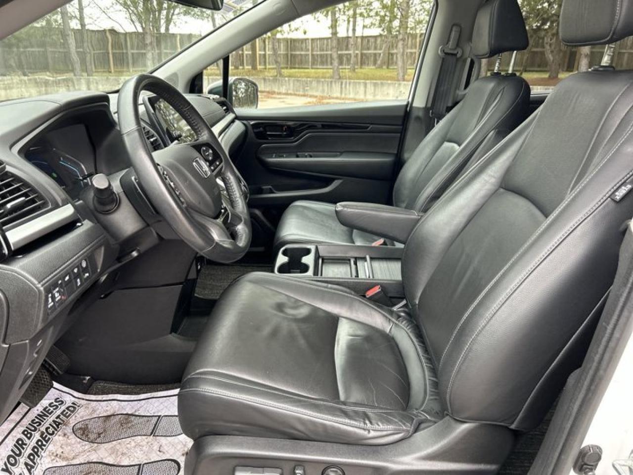 2023 Honda Odyssey EX-L | Remote Start | Heated Seats | Leather Seats Photo