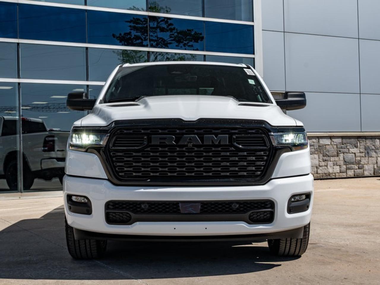 2026 RAM 1500 Express Photo