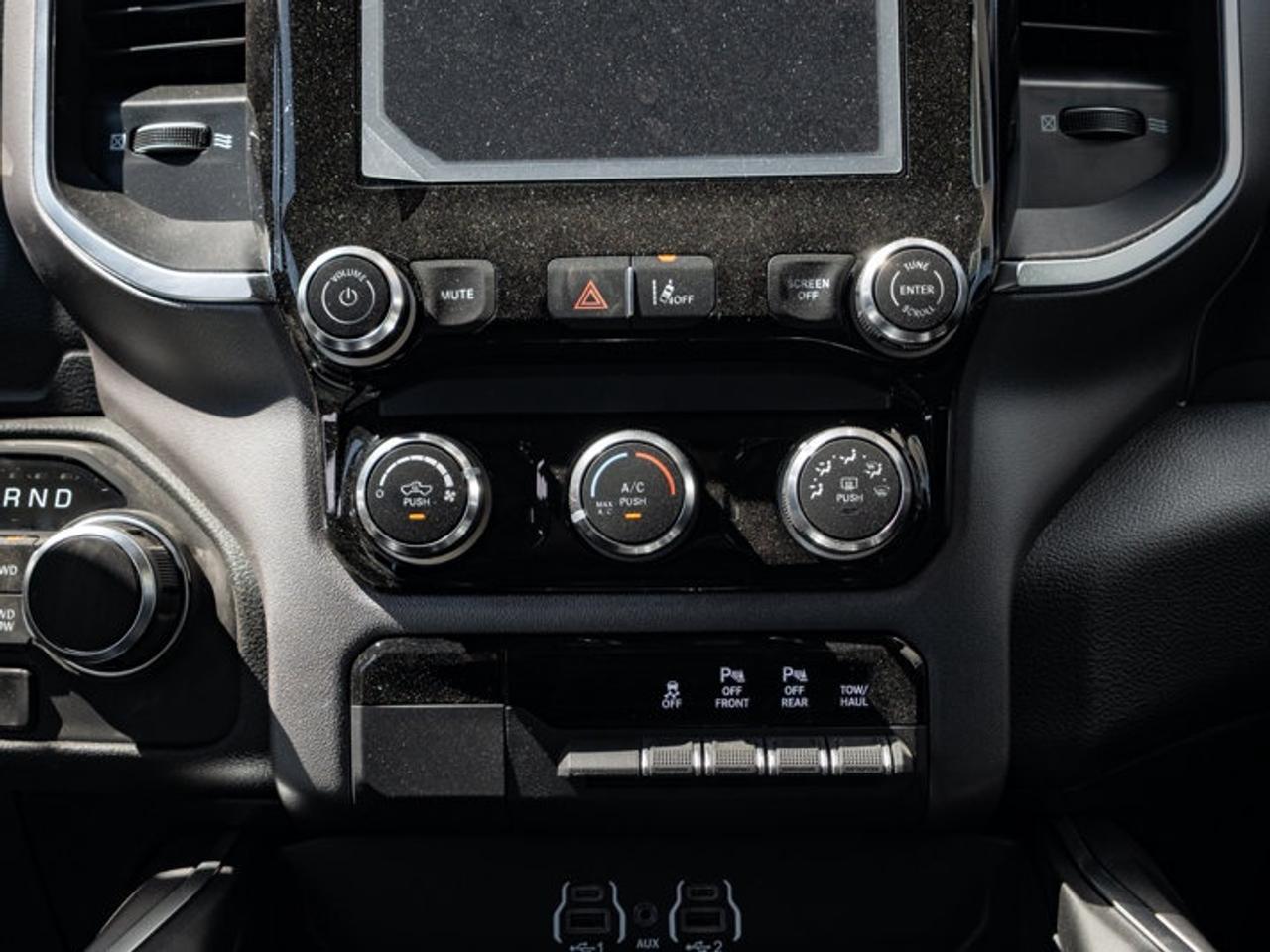 2026 RAM 1500 Express Photo