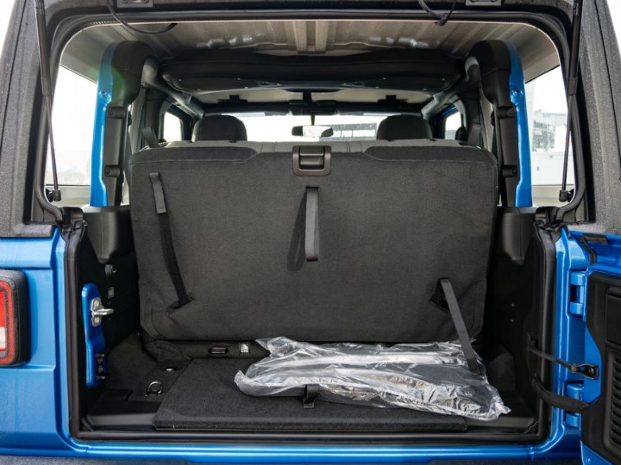 2026 Jeep Wrangler SPORT Photo