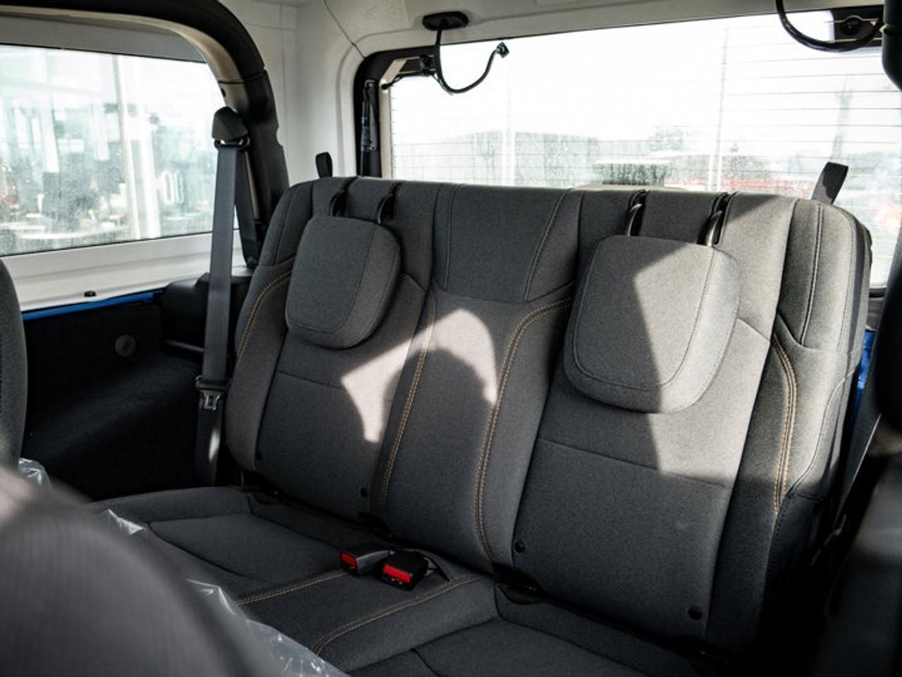 2026 Jeep Wrangler SPORT Photo