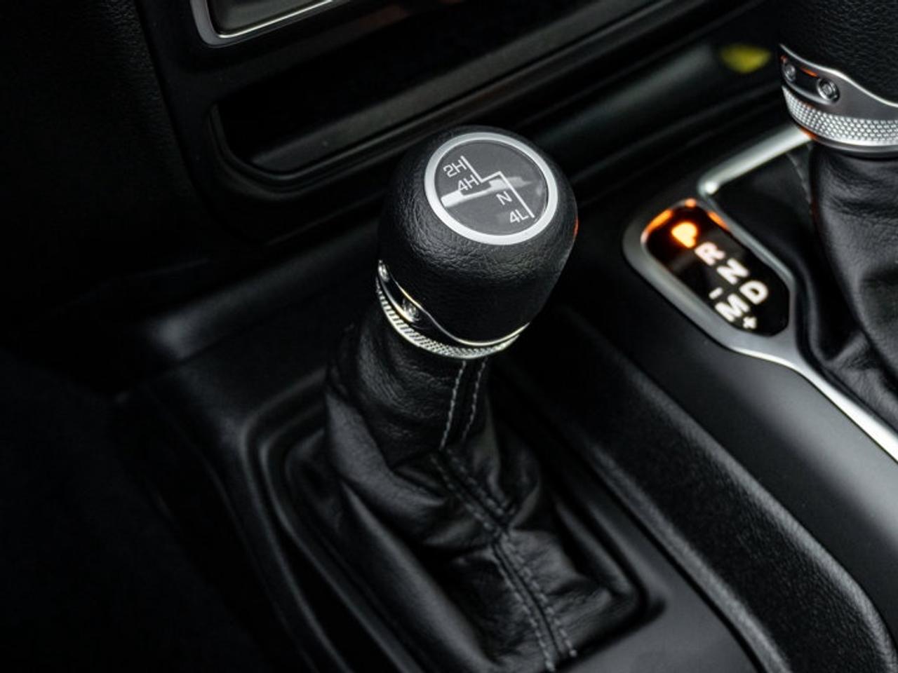 2026 Jeep Wrangler SPORT Photo