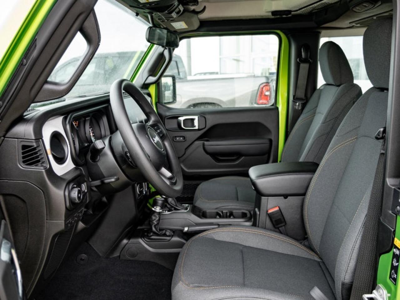 2026 Jeep Wrangler SPORT Photo