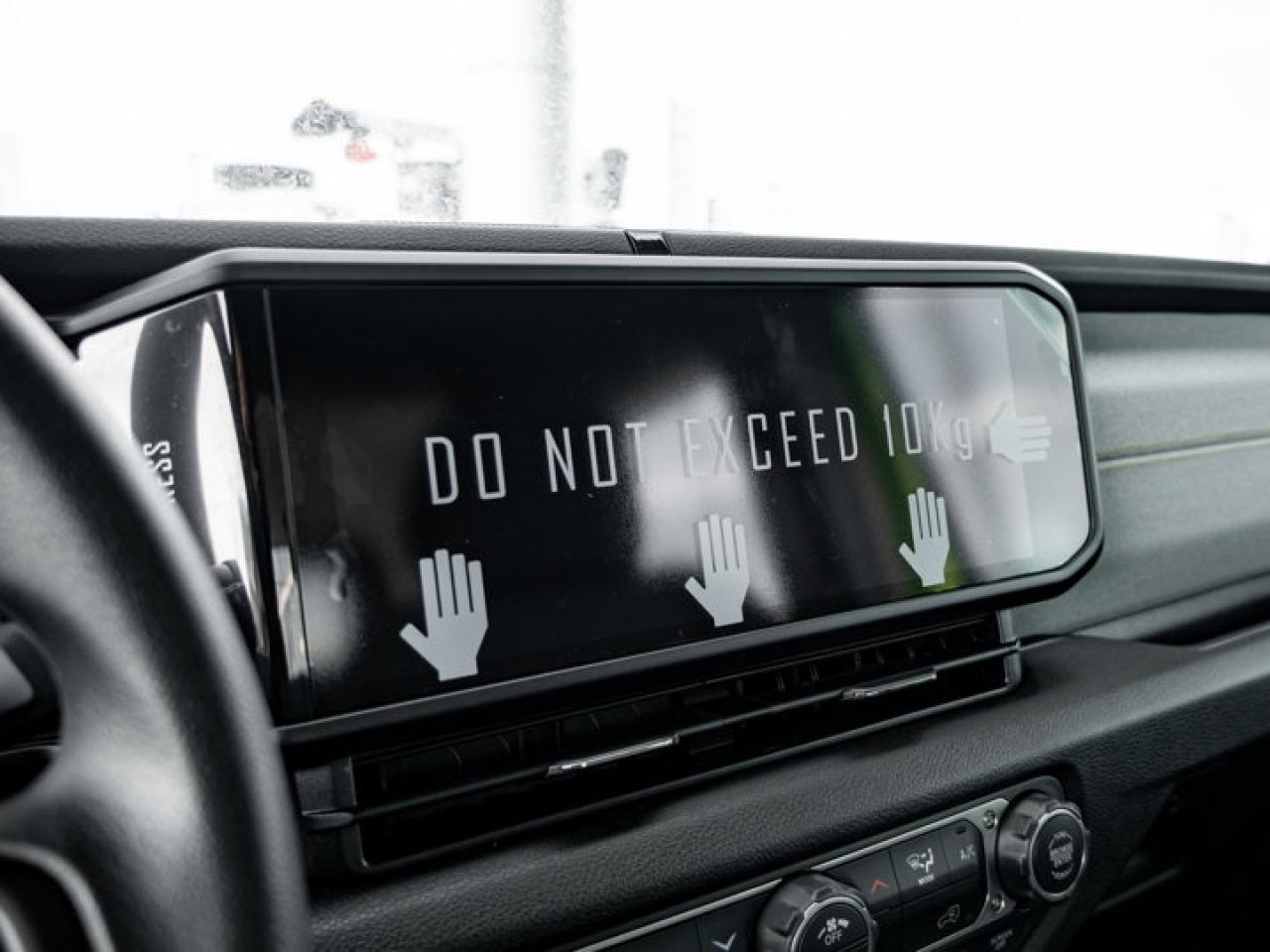 2026 Jeep Wrangler SPORT Photo