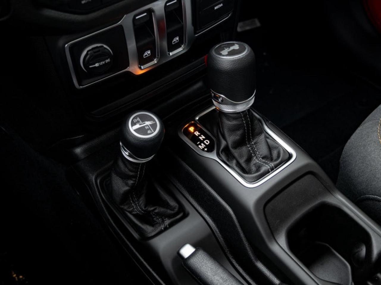 2026 Jeep Wrangler SPORT Photo