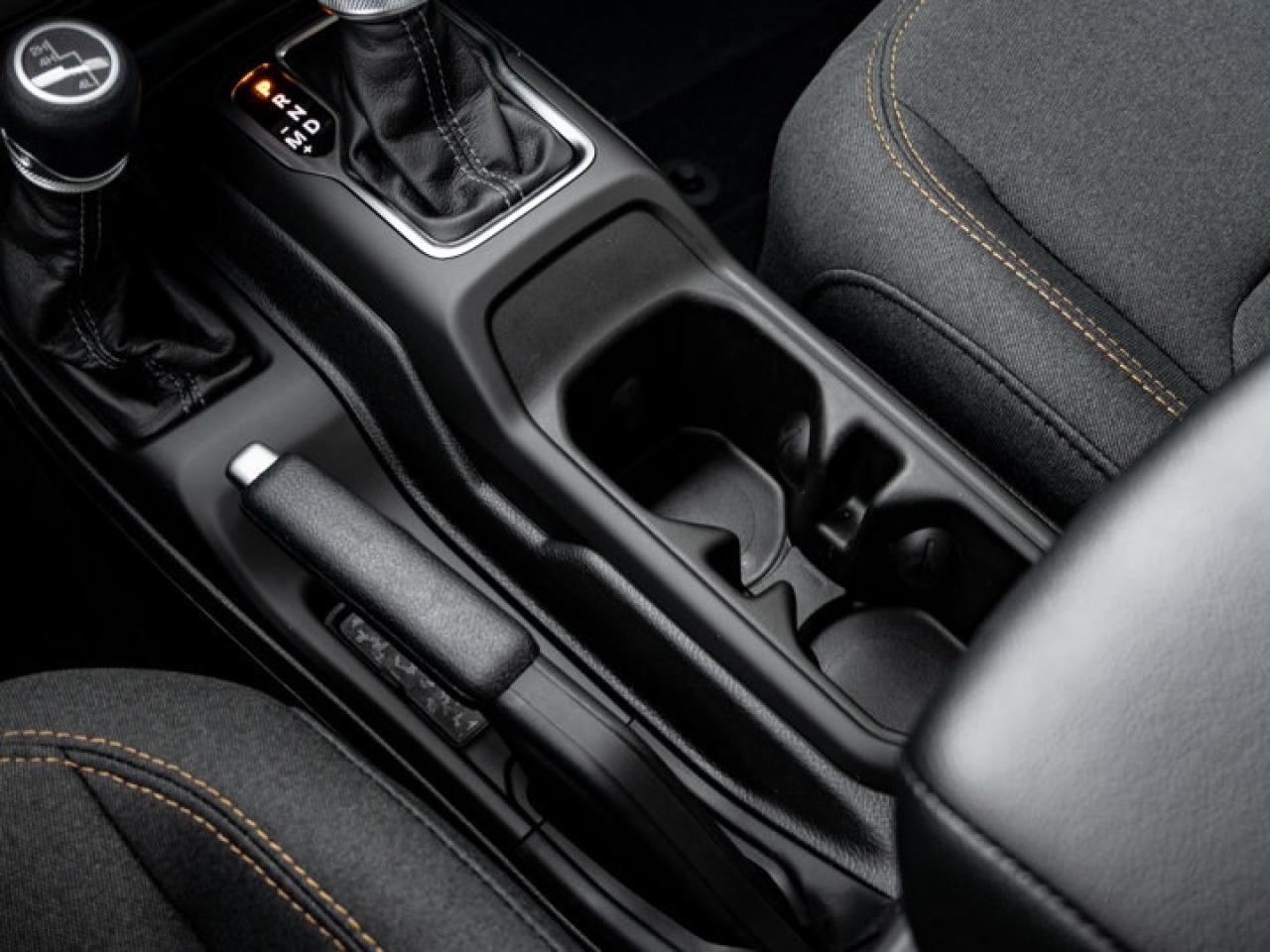 2026 Jeep Wrangler SPORT Photo