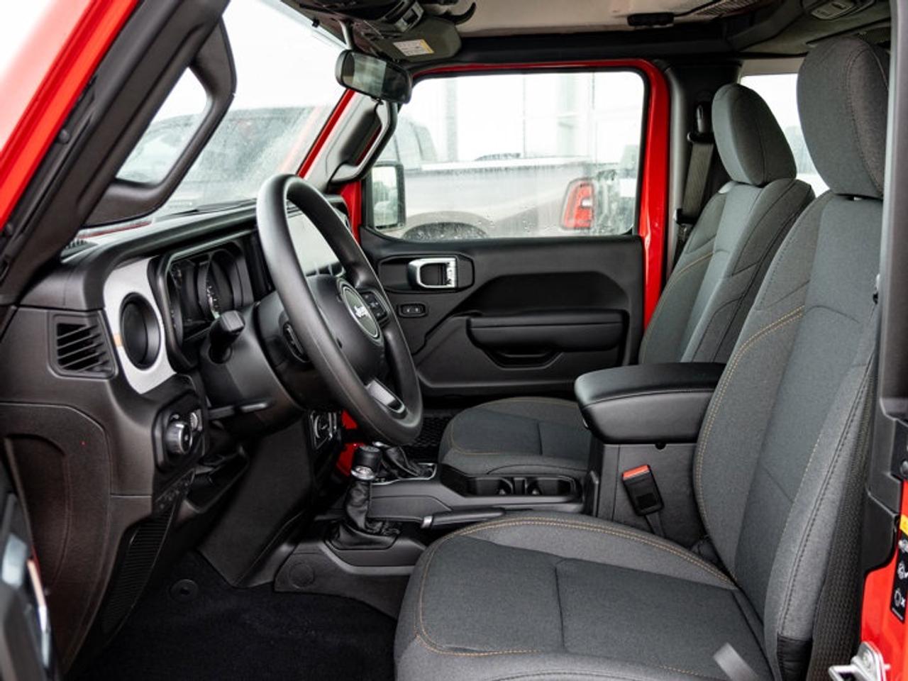 2026 Jeep Wrangler SPORT Photo