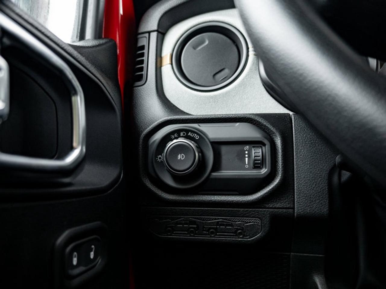 2026 Jeep Wrangler SPORT Photo