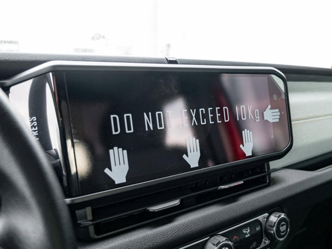 2026 Jeep Wrangler SPORT Photo