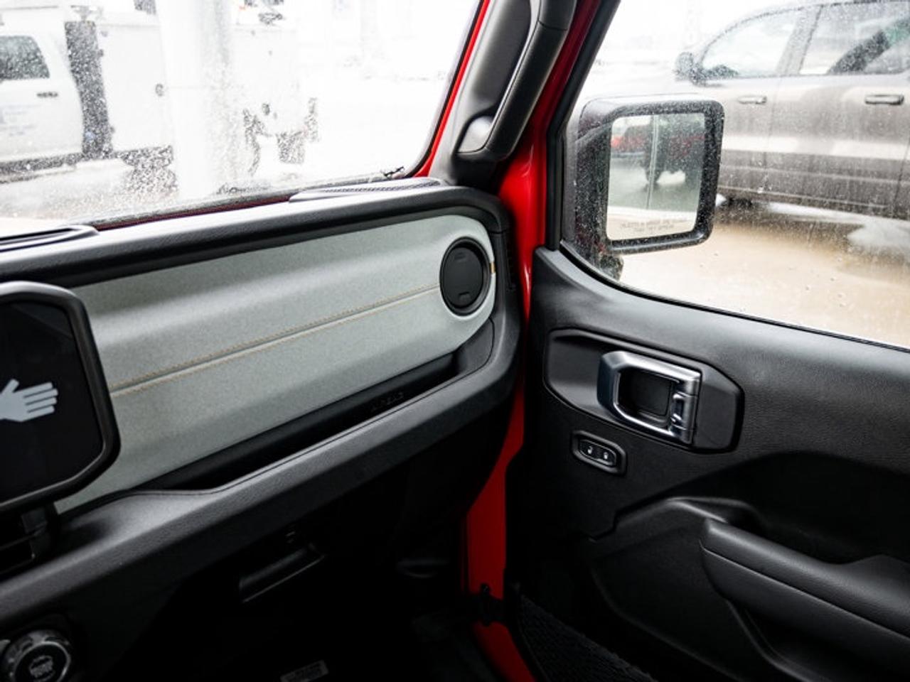 2026 Jeep Wrangler SPORT Photo