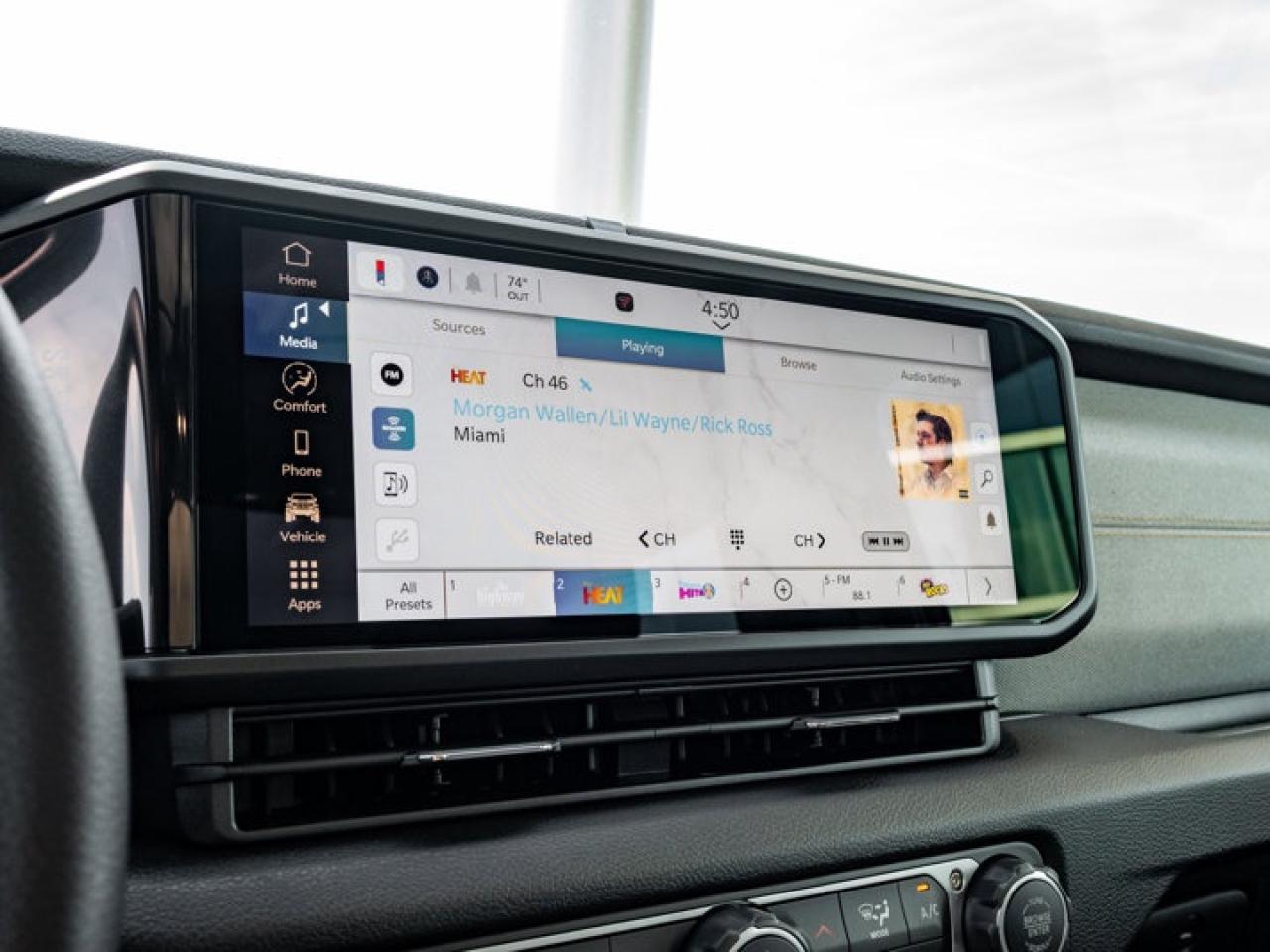 2026 Jeep Wrangler SPORT Photo