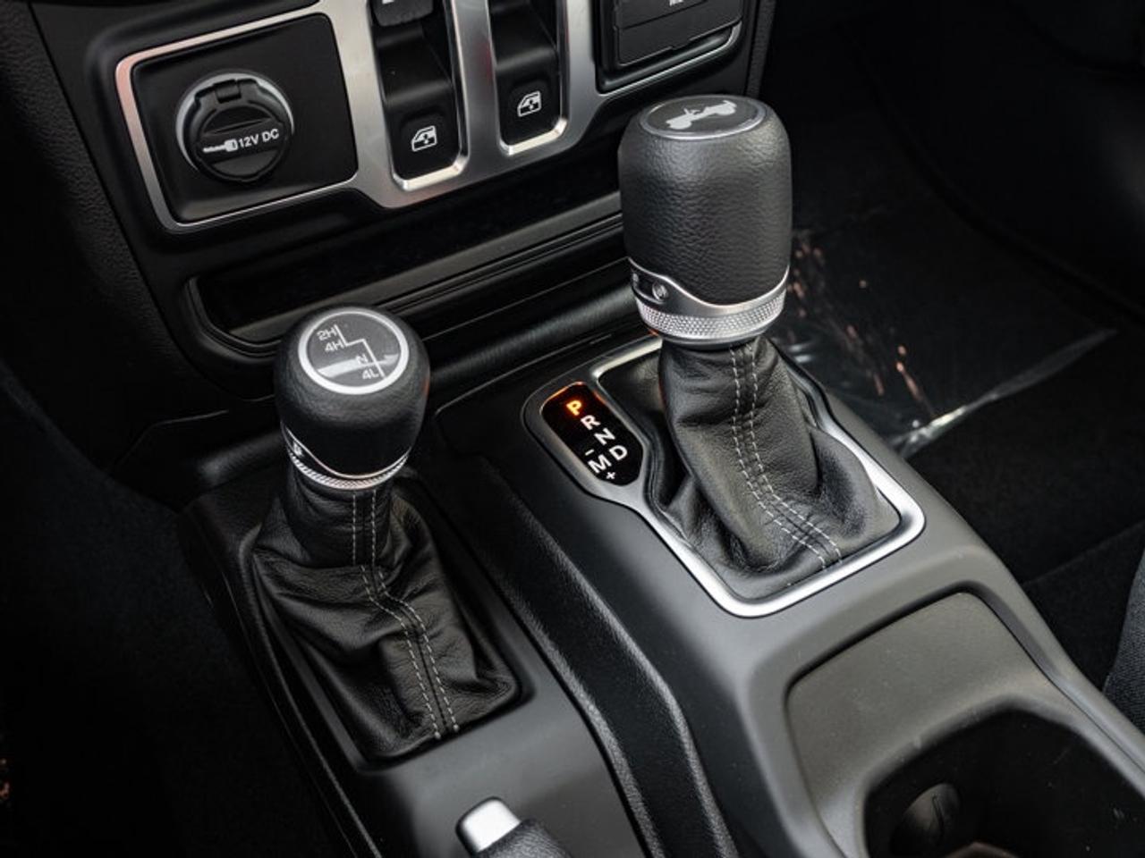 2026 Jeep Wrangler SPORT Photo