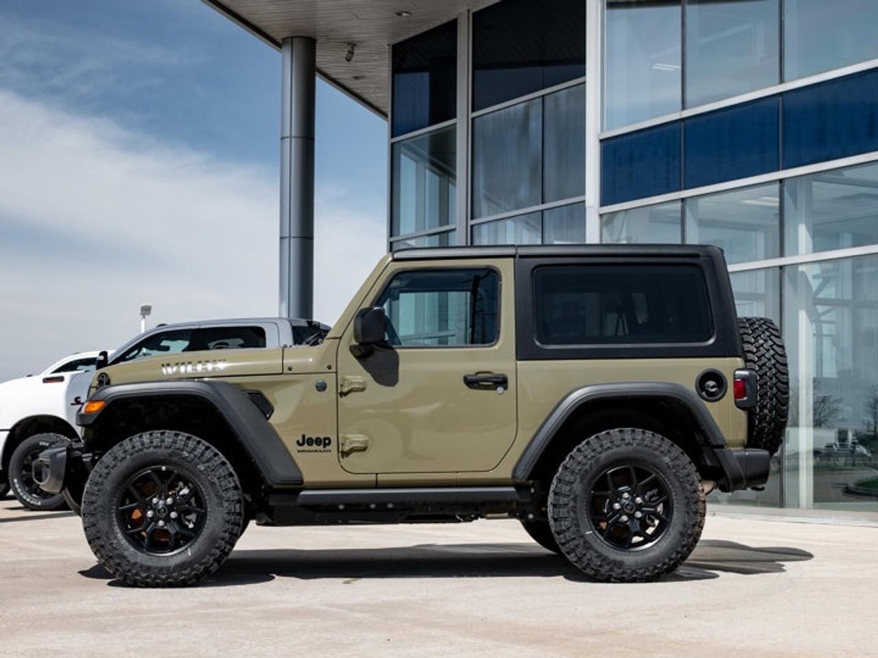 2026 Jeep Wrangler Willys Photo4