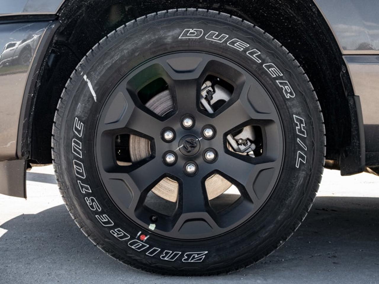 2026 RAM 1500 Express Photo