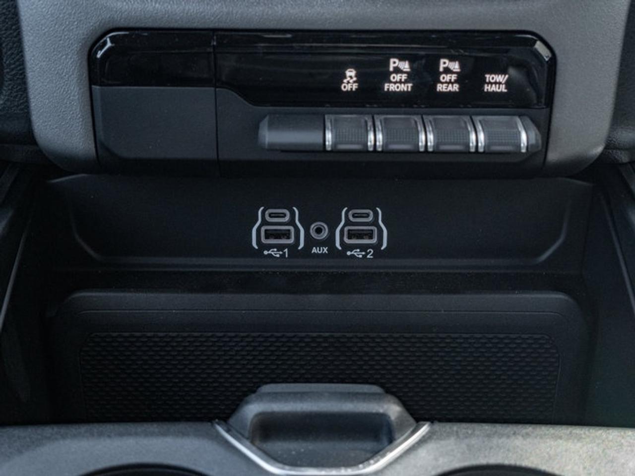 2026 RAM 1500 Express Photo