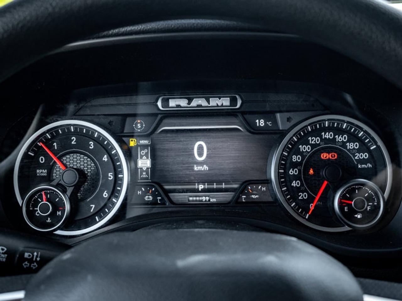 2026 RAM 1500 Express Photo