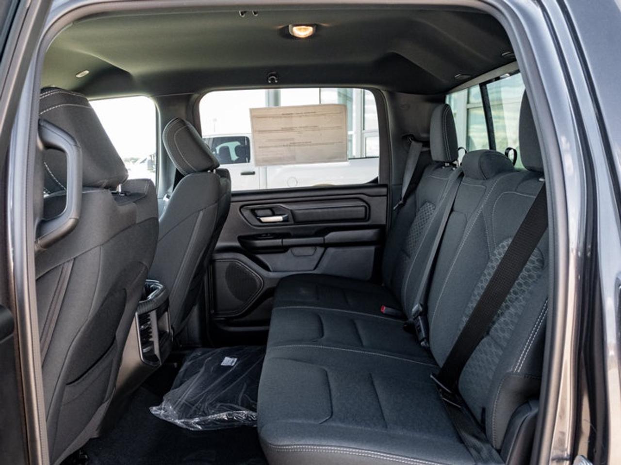 2026 RAM 1500 Express Photo